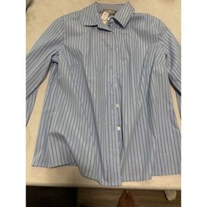 Croft & Barrow Women's L Blue‎ And Silver Long Sleeve Button Up Shirt